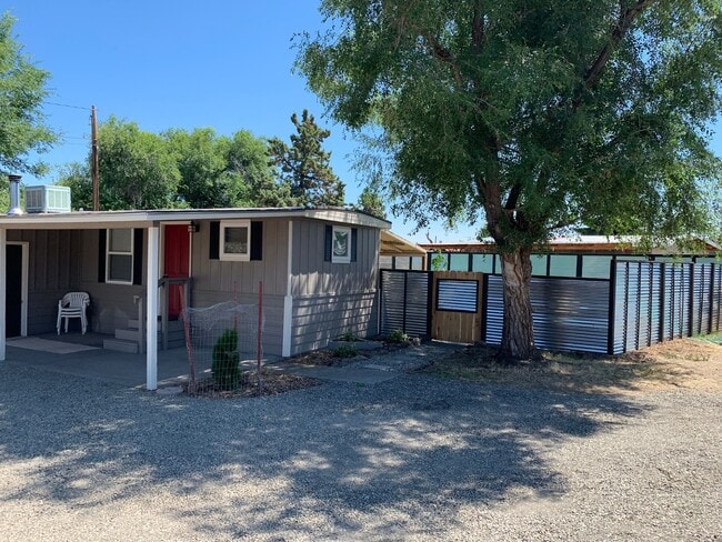 Photo - Home in Terrebonne