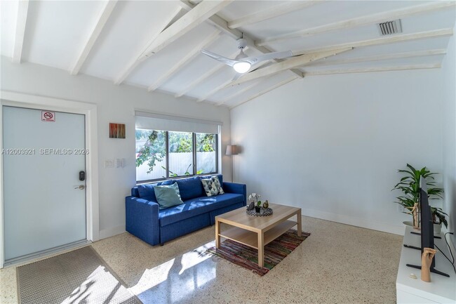 Photo - 12344 NE 9th Ave Unit 12344