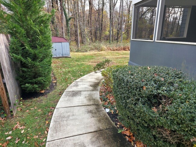 Photo - 7009 Lamp Post Ln