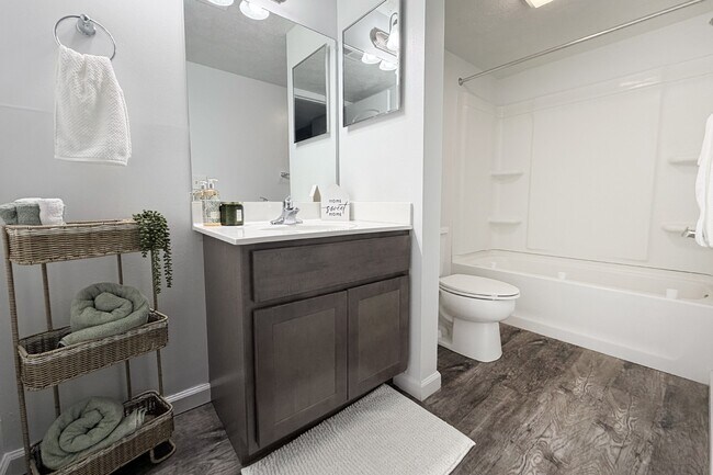 Steeplechase Apartments