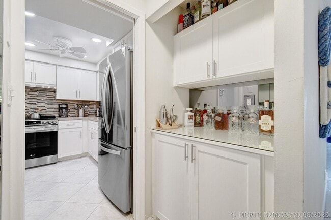 3221 S Ocean Blvd Unit 505