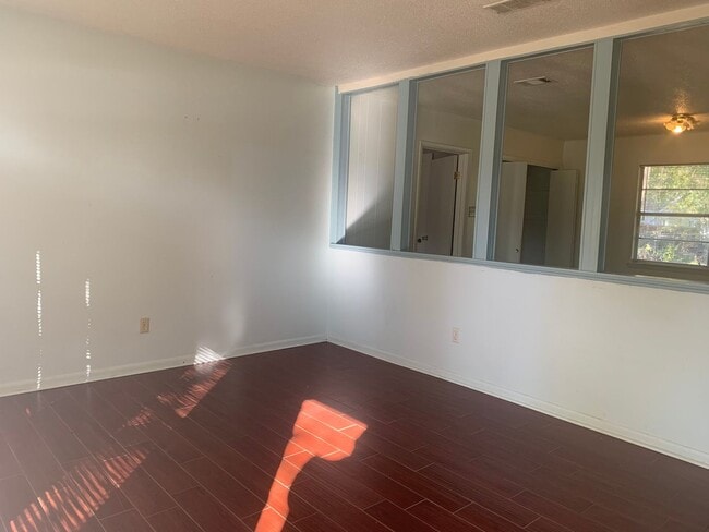 Photo - 7910 Mustang Dr