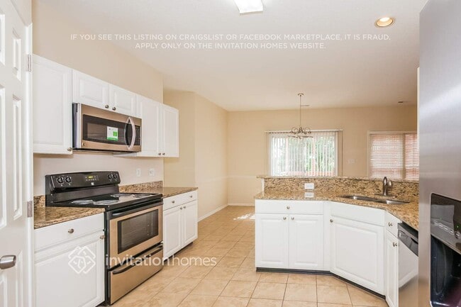 Photo - 8728 Oakham St