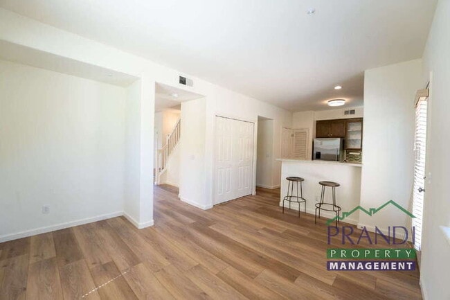 Photo - 82 Arnold Dr