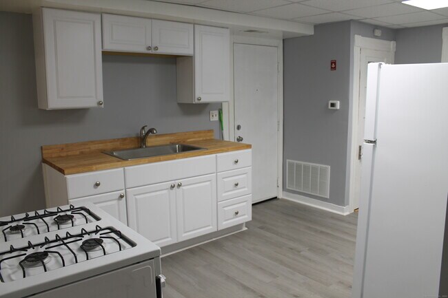 Photo - 58 Clifton Ave Unit 1