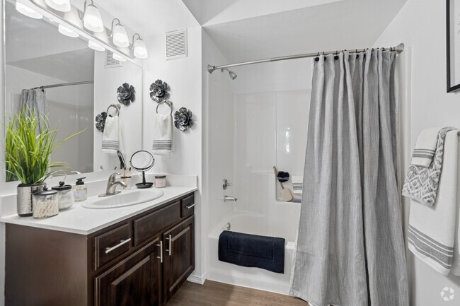 2BR, 2BA - 1,180SF - 1st Bathroom