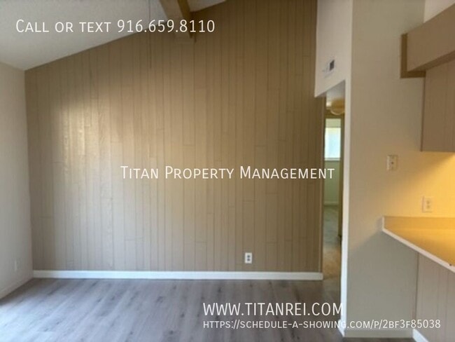 Photo - 1050 Clinton Rd