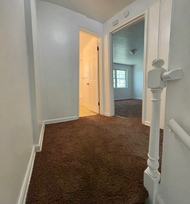 Photo - 928 N Prairie Ave