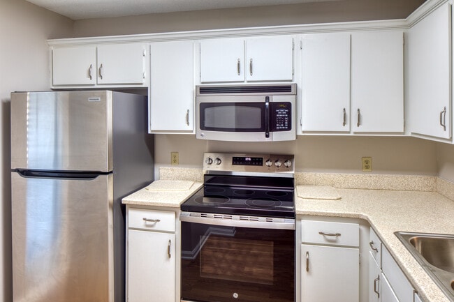 Photo - 104 Oyster Shell Ln