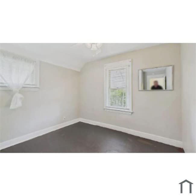 Photo - 14501 Jenne Ave