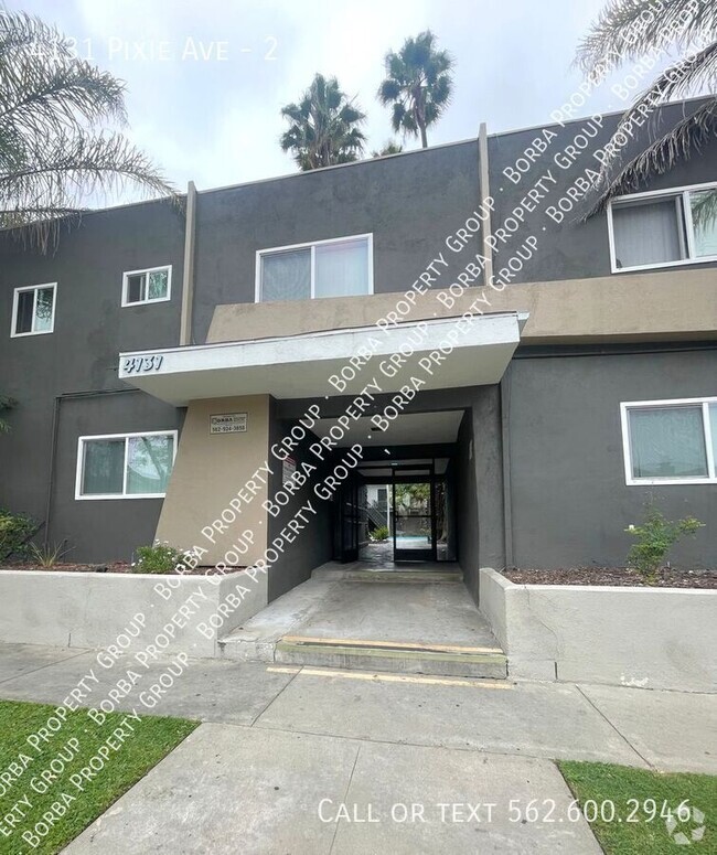 Building Photo - 4131 Pixie Ave Unit 2 Rental