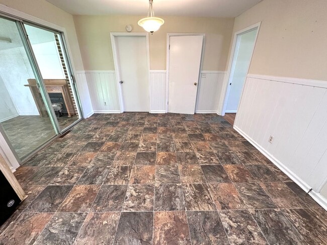 Photo - 3 Bedrooms, 2 Bathrooms - House in Armuchee!