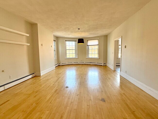 Photo - 550 Tremont St Unit 4