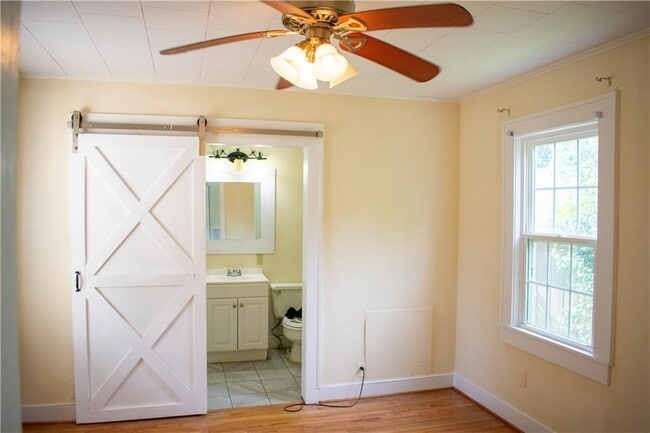 Photo - 107 Grand Blvd