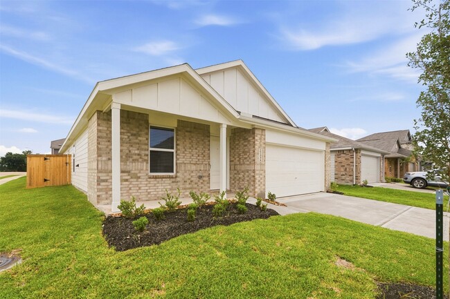 Photo - 17334 Glacier Frst Ln