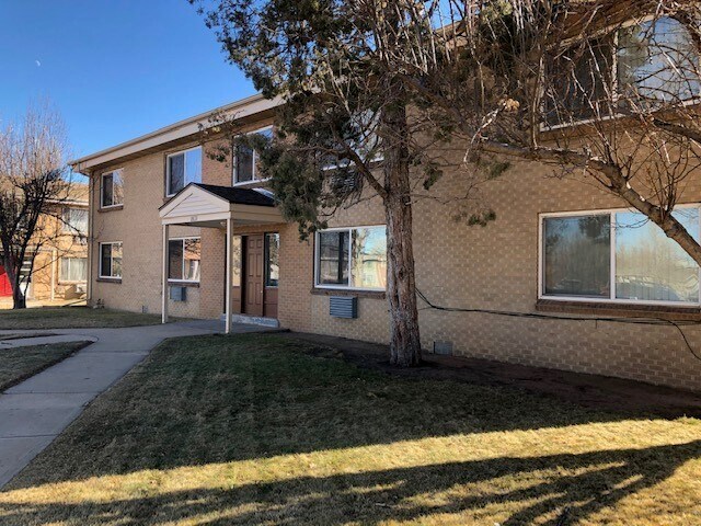 Photo - 10620 W 8th Ave