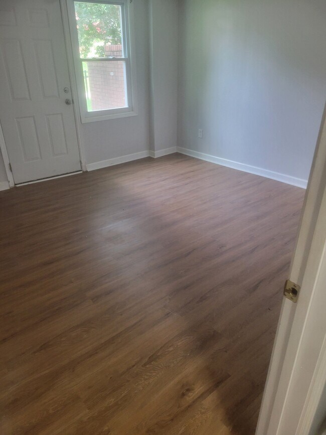 Photo - 3530 Parkwood Hills Ct