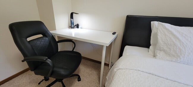 Photo - 19925 Wallingford Ave N