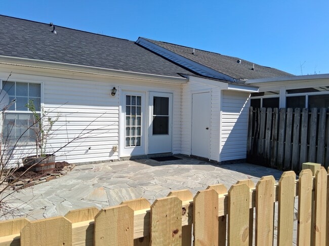 Photo - 5047 Wheeler Lake Rd