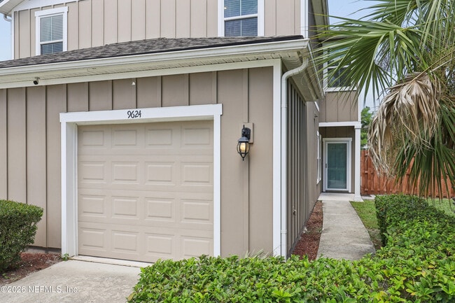Photo - 9624 Baylin Ct