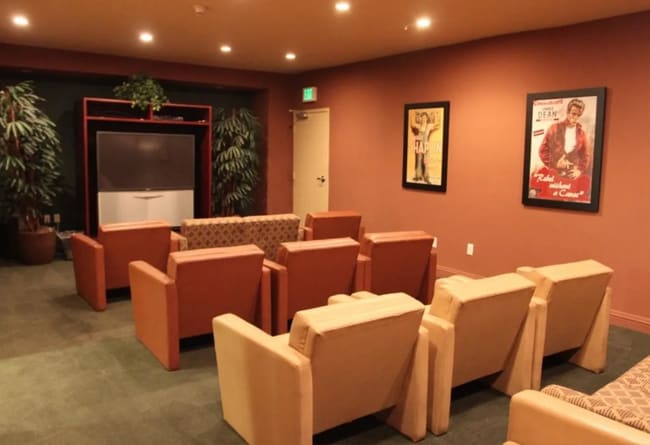 Photo - 4060 Glencoe Ave