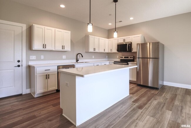 Photo - 1006 S 4th St