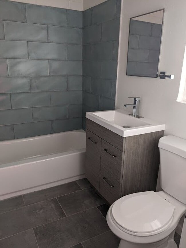 Photo - 2754 N Forgeus Ave