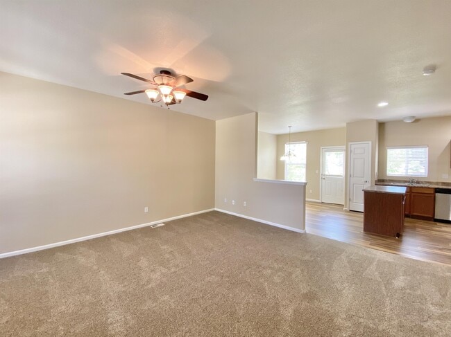Photo - 7884 Sandy Springs Point