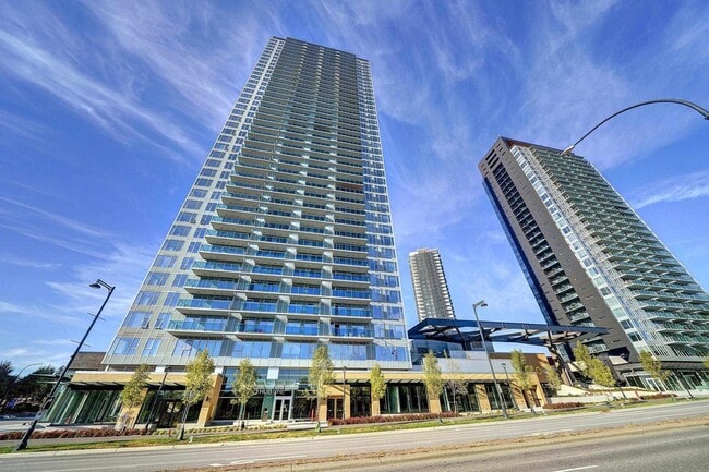 Building Photo - 1912-13615 Fraser Highway Unit 1912