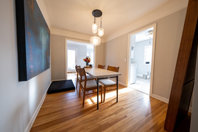 Photo - 3957 Ewing Ave S