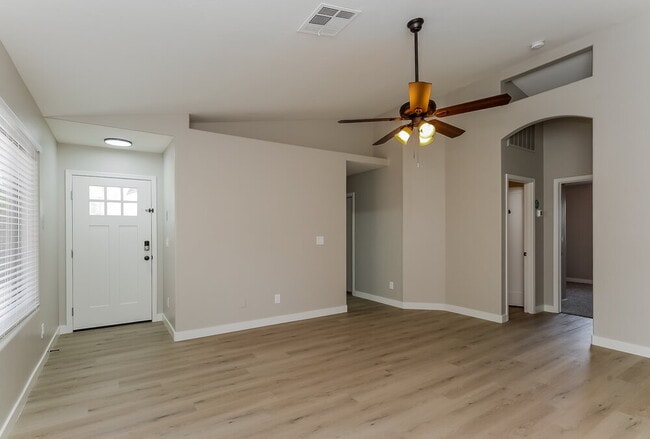 Photo - 232 N Merrill Rd