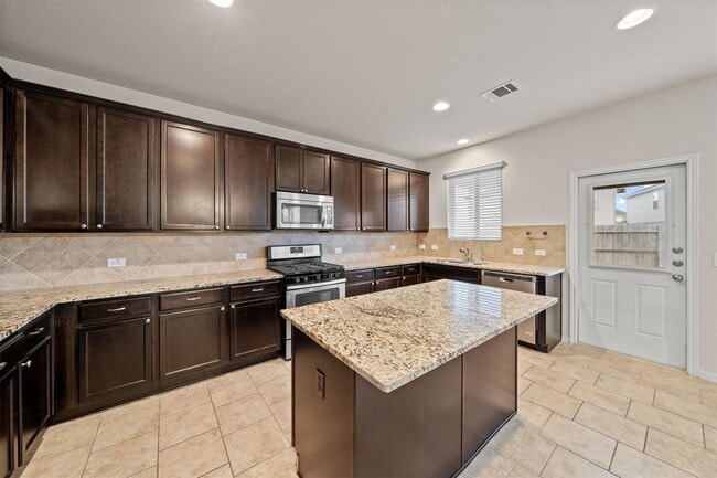Photo - 19603 Blue Pine Cir