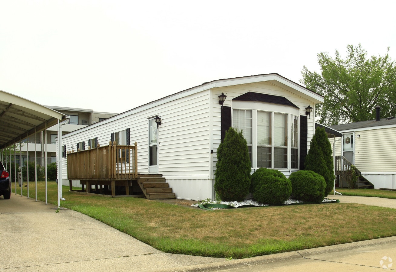 Photo - Courtyard Mobile Home Park