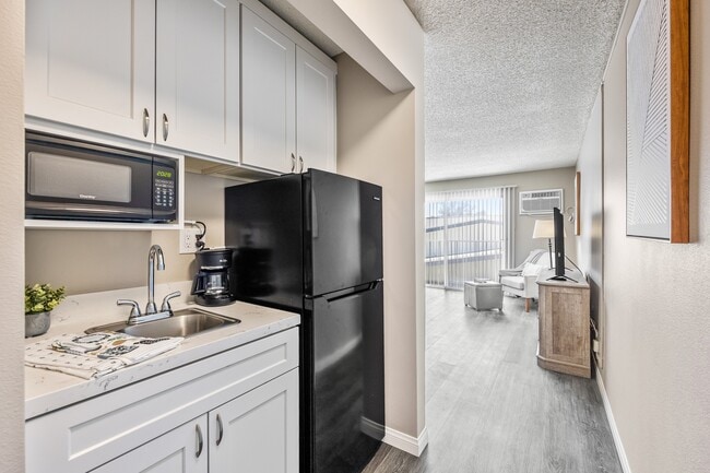 Sun City Gardens - 55+ Active Adult Apartments