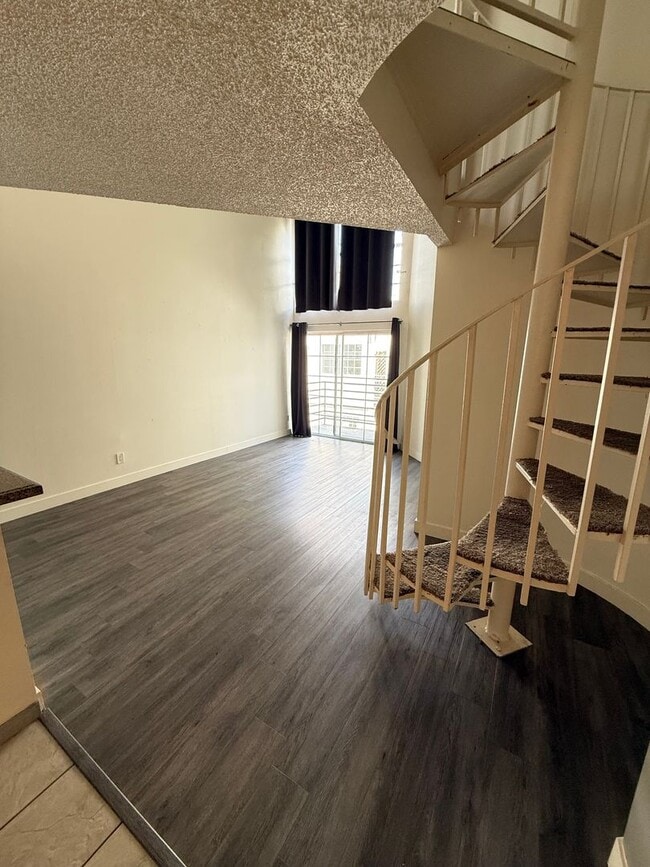 Photo - Sterling Court Apartments