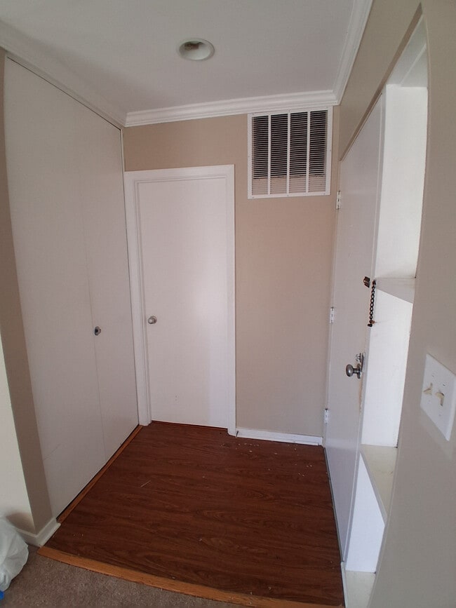 Photo - 5 Stonehenge Cir Unit #9