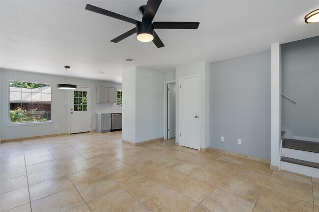 Photo - 6300 Crumley Ln