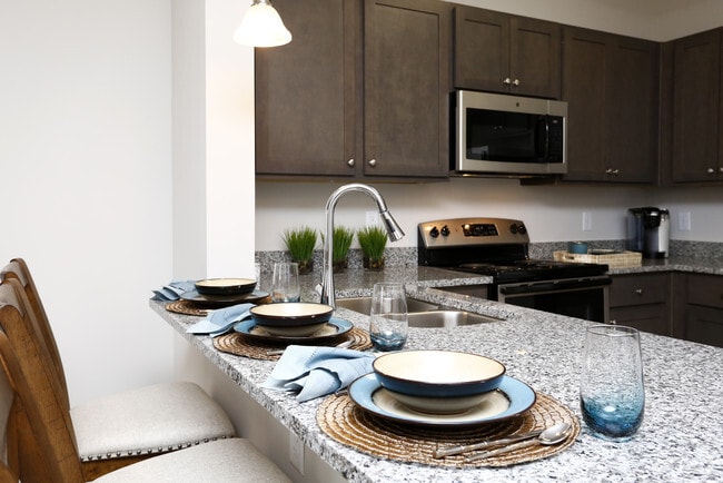 2BR, 2BA - 1222sf- Dining Area