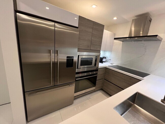 Photo - 1000 West Ave Unit Mirador #407