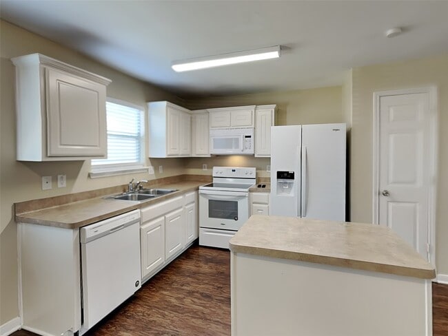 Photo - 4411 Thistle Pond Ct