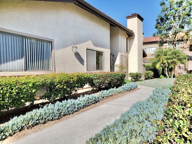 Building Photo - 25685 Fishermans Dr