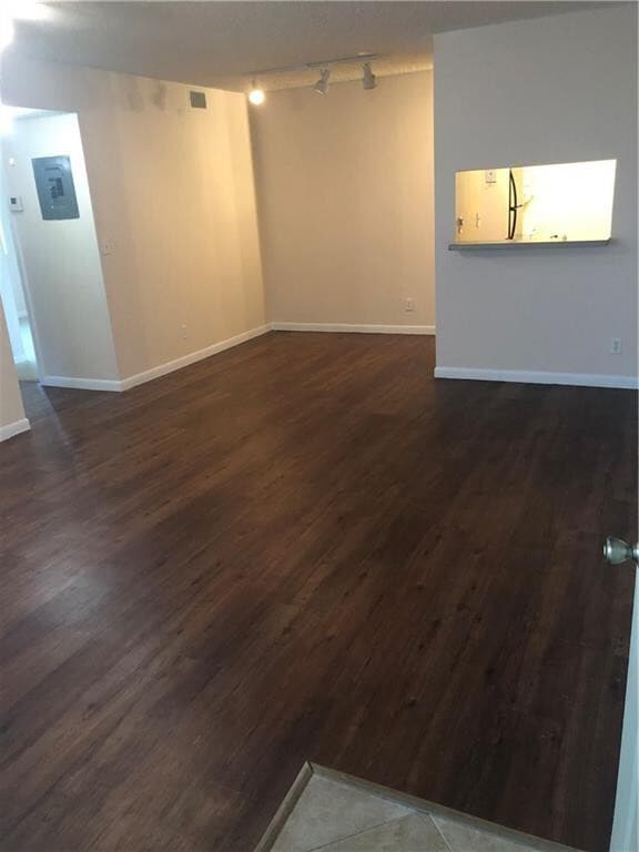 Photo - 3554 N University Dr Unidad 3554