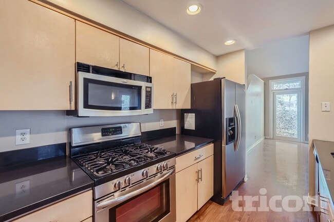 Photo - 5 Oak Shore Dr