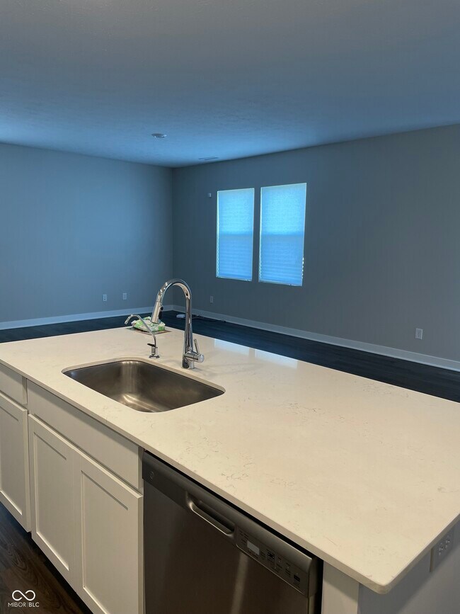 Photo - 345 Switchgrass Ln