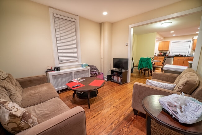 Photo - 270 N Aberdeen Ave