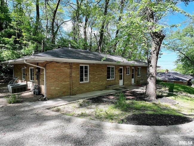 Photo - 112 Oakdale Ave