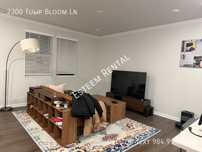 Photo - 2300 Tulip Bloom Ln