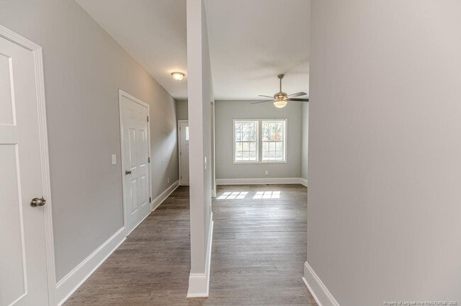 Photo - 533 Stadium Dr