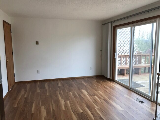 Photo - 1609 7th Ave SE Unidad B