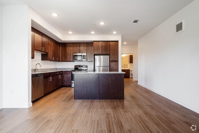 2BR, 2BA - 1,144SF - Living Room